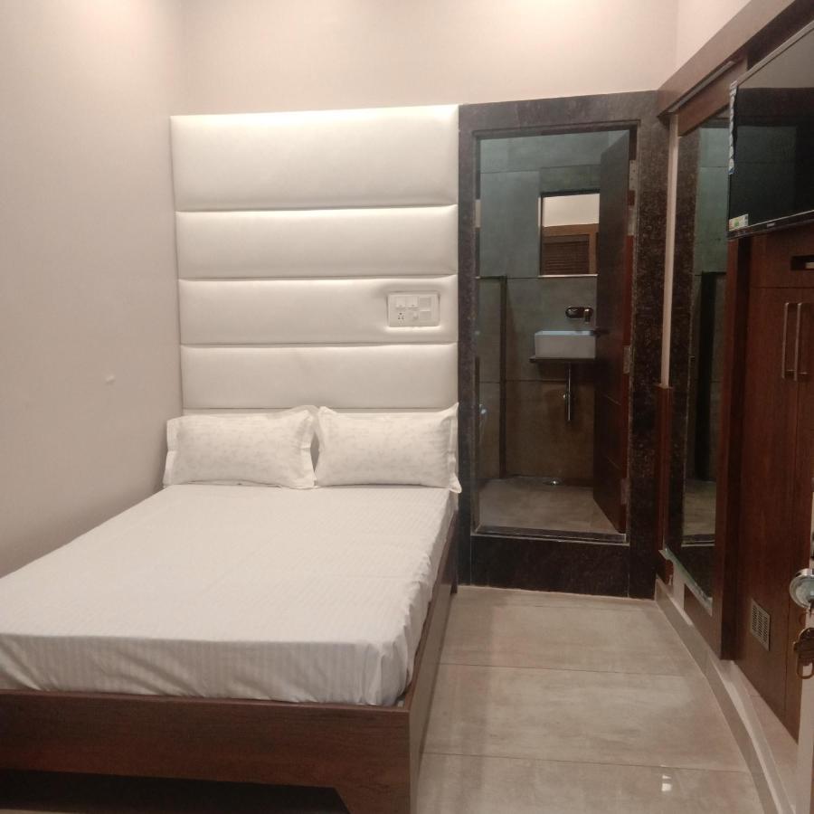 Hotel Lovely Аджмер Номер фото